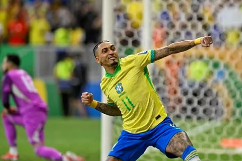 "سنهزمهم بلا شك".. رافينيا يتوعد الأرجنتين بتصريحات نارية